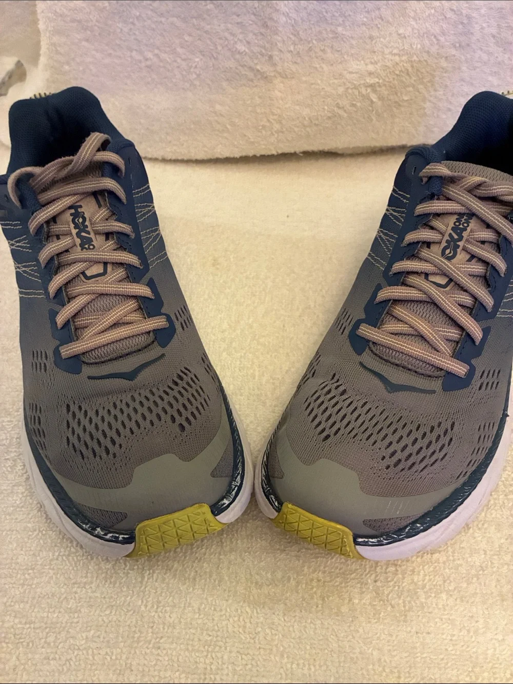 Hoka Clifton 6 Gray Navy Running Shoes w/Yellow Toe Accents mesh upper